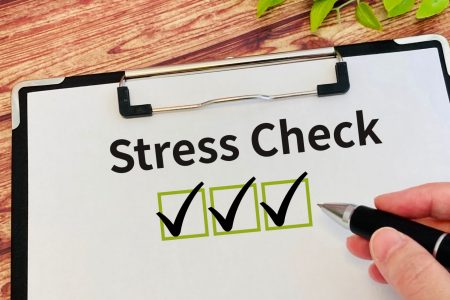 ストレスチェック義務化　-ストレスの正体はあいつ？-